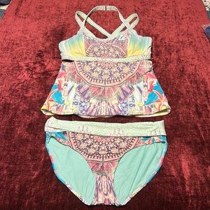 Calia by Carrie Underwood Tankini